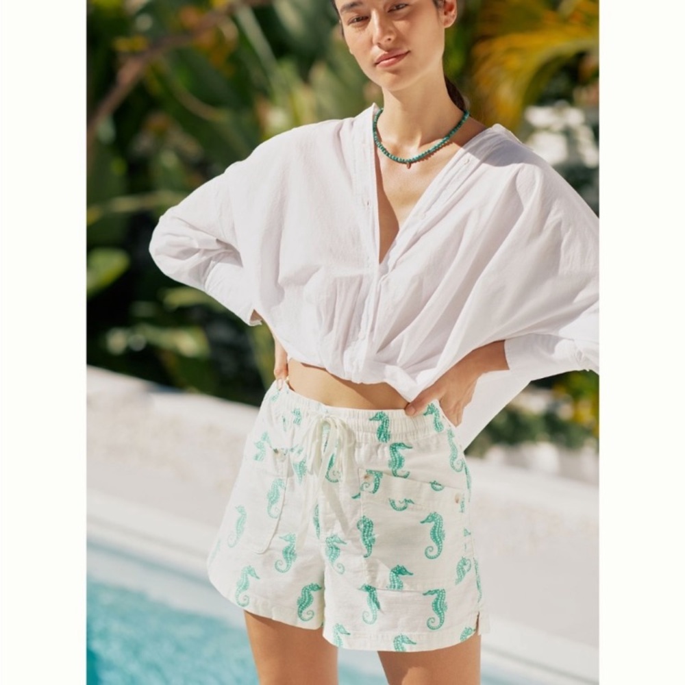 MAUVE x Anthropologie Escape Seahorse Shorts with Green Seahorse Print Resort